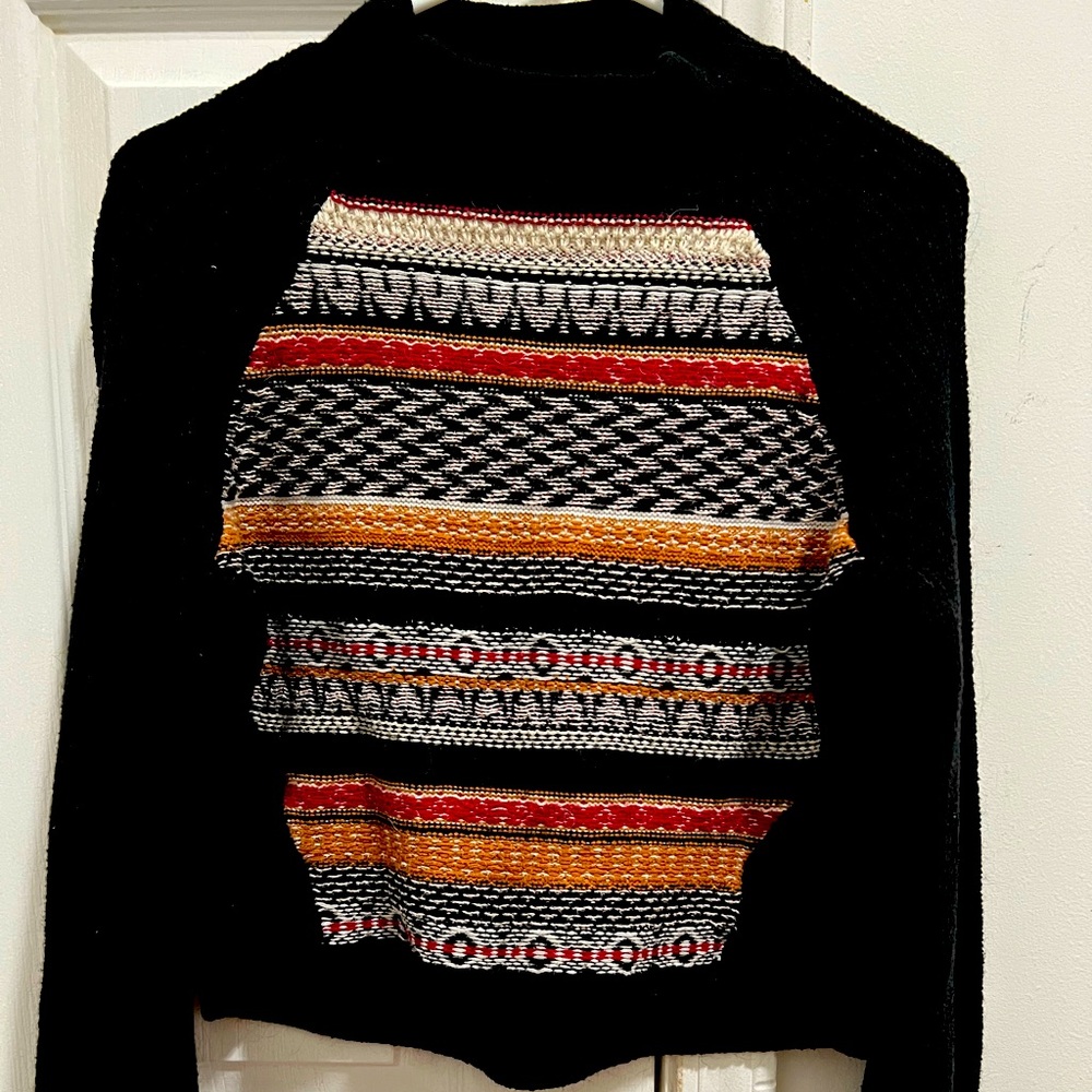 Medium sweater from Ecote in black.